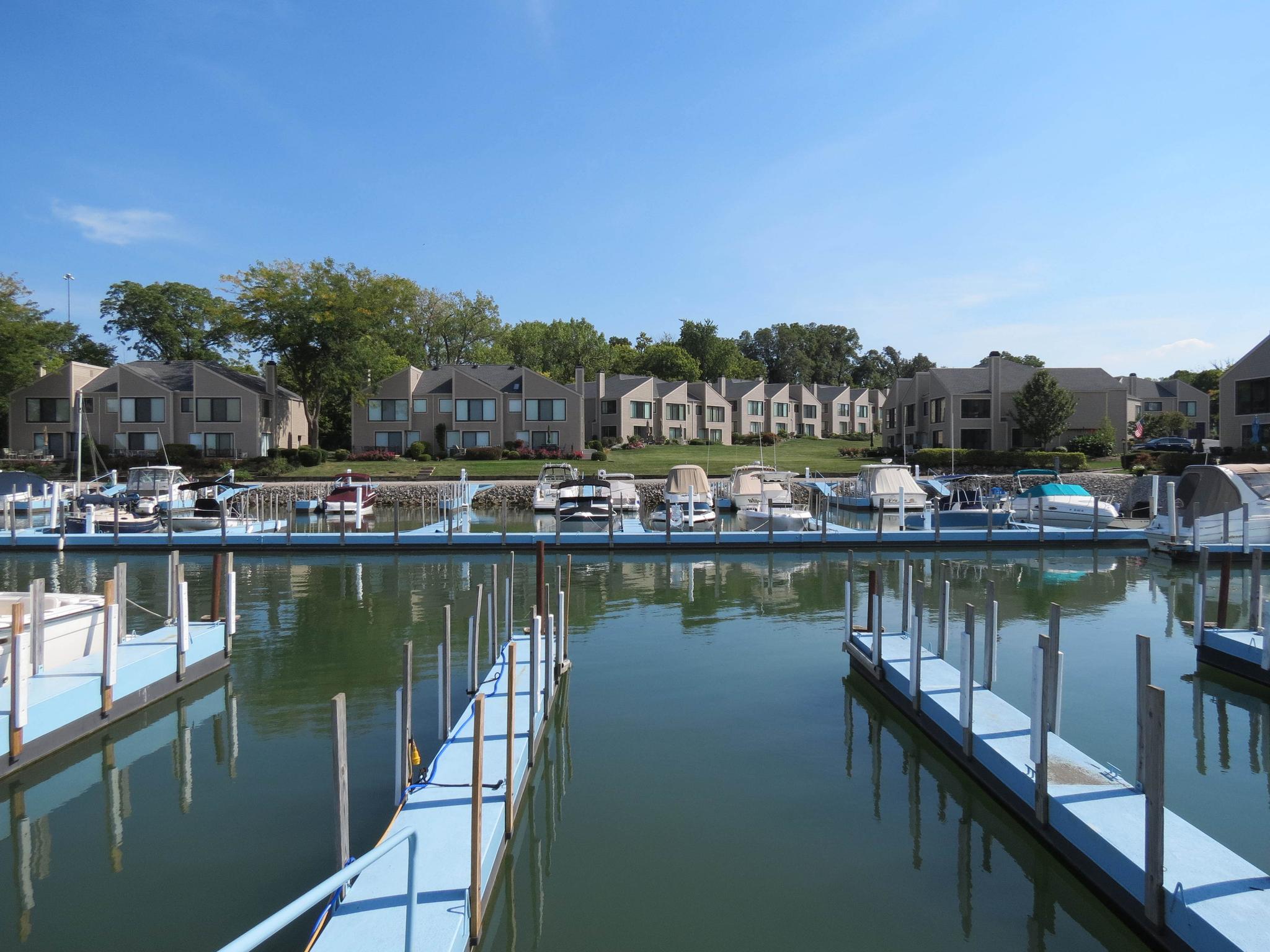 Blue Water Marblehead Ohio