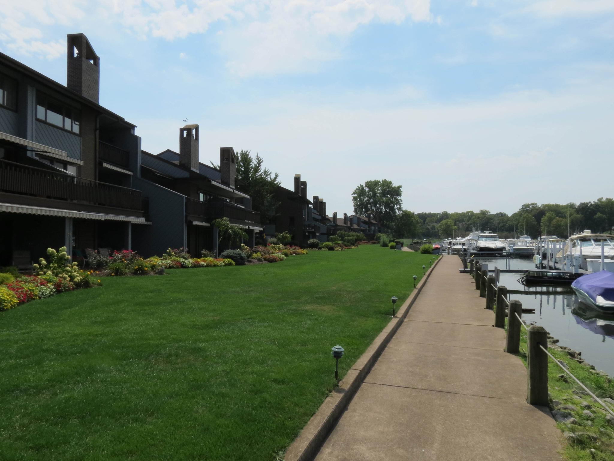 Catawba Island Club Marina