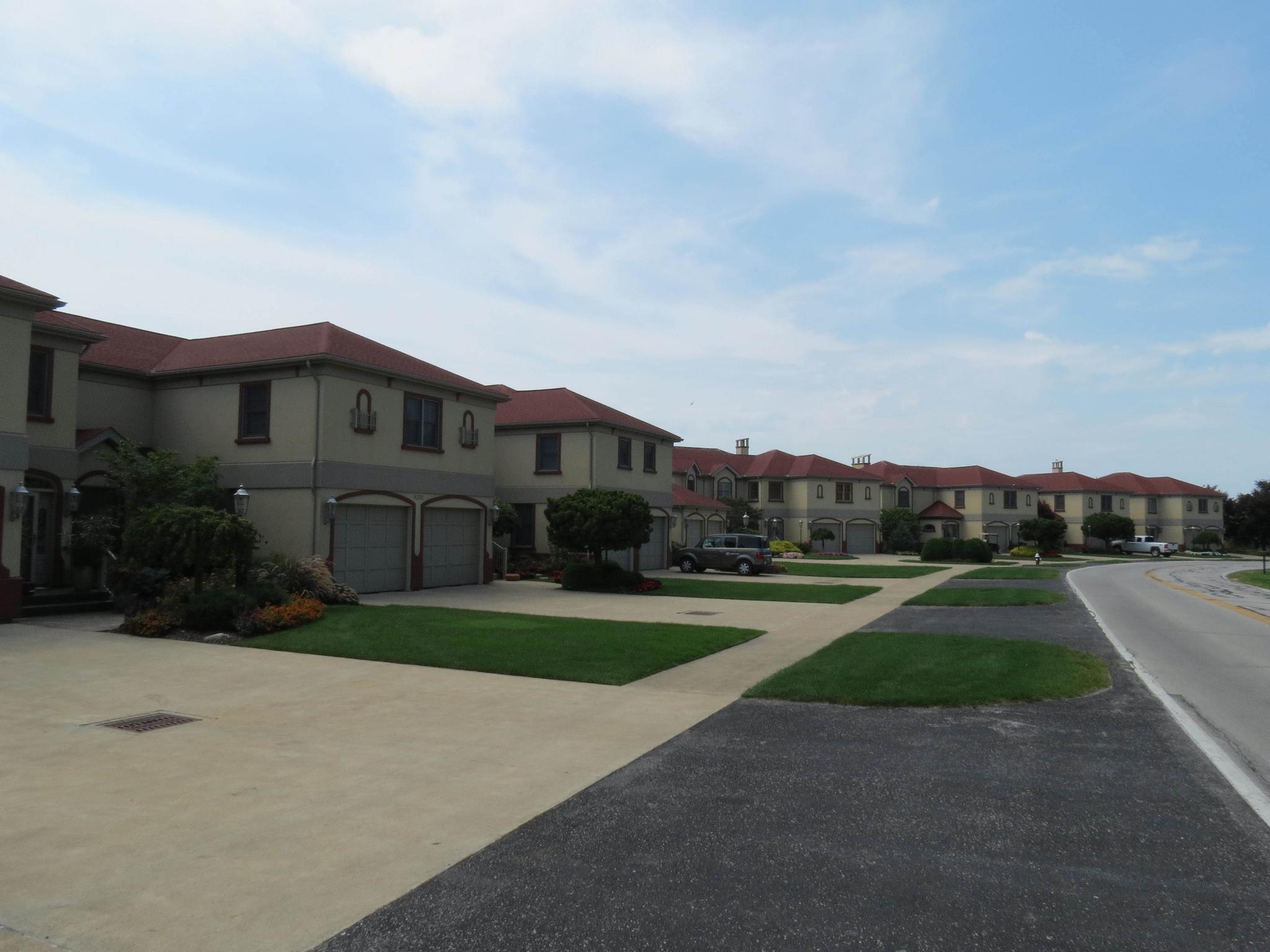 Catawba Island Club Marina