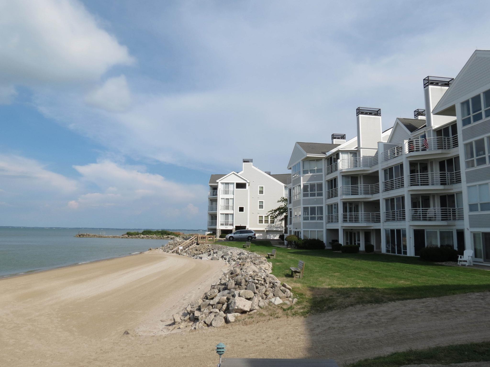 Erie Shores Port Clinton Ohio